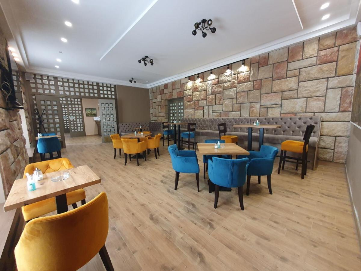 Hotel Biser Panonija Duboka Ngoại thất bức ảnh